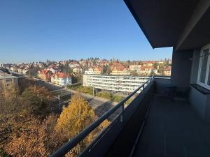 Prodej bytu 3+1, Praha - Dejvice, Evropská, 89 m2