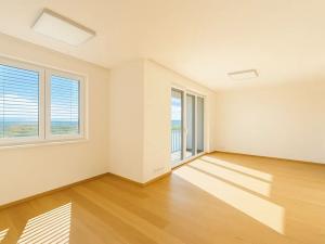 Prodej bytu 3+kk, Praha - Troja, Mazurská, 82 m2