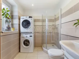 Prodej rodinného domu, Doubravčice, Českobrodská, 162 m2