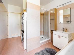 Prodej bytu 3+1, České Budějovice - České Budějovice 2, Dubenská, 77 m2