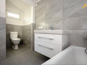 Pronájem bytu 2+1, Písek, třída Národní svobody, 59 m2