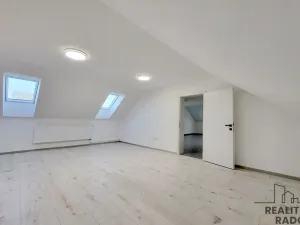 Prodej rodinného domu, Dobšice, 246 m2