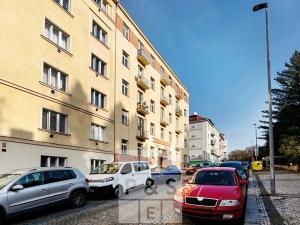 Pronájem bytu 2+kk, Praha - Podolí, Levá, 48 m2