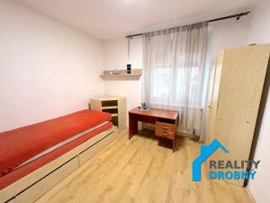 Pronájem bytu 4+1, Děčín, 28. října, 105 m2