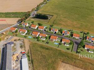 Prodej pozemku pro bydlení, Stavenice, 826 m2