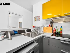 Prodej bytu 3+1, Strakonice - Strakonice I, Zvolenská, 65 m2