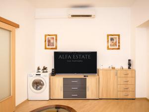 Prodej bytu 2+kk, Karlovy Vary - Stará Role, Závodu míru, 36 m2