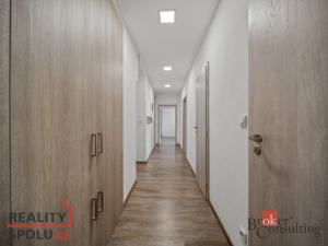 Prodej bytu 2+1, Svinčany, 72 m2