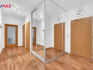 Prodej bytu 3+kk, Praha - Vysočany, Pod Harfou, 71 m2