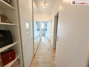 Pronájem bytu 3+kk, Praha - Hloubětín, Saarinenova, 80 m2