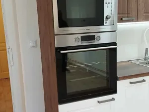 Pronájem bytu 2+kk, Hradec Králové, Československé armády, 34 m2