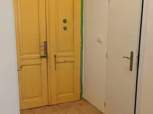 Pronájem bytu 2+kk, Hradec Králové, Československé armády, 34 m2