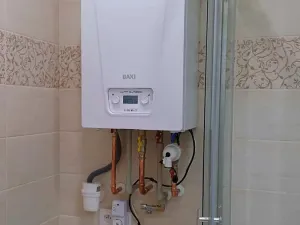 Pronájem bytu 2+kk, Hradec Králové, Československé armády, 34 m2