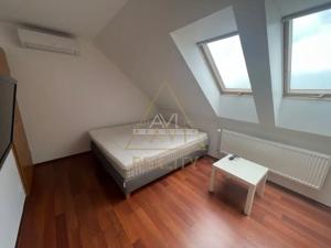 Pronájem bytu 2+kk, Jesenice, Hrnčířská, 60 m2