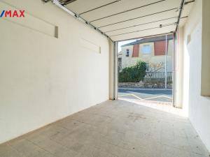 Pronájem garáže, Praha - Hloubětín, V Novém Hloubětíně, 22 m2