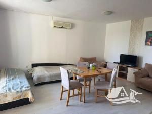 Prodej bytu 2+kk, Nesebar, Bulharsko, 66 m2