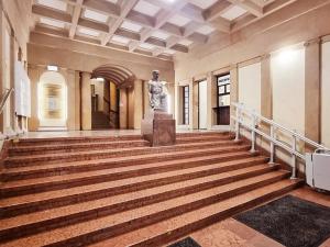 Pronájem komerční nemovitosti, Brno, Sukova, 233 m2