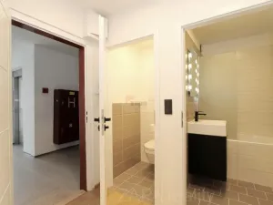 Pronájem bytu 2+kk, Praha - Bohnice, Ratibořská, 42 m2