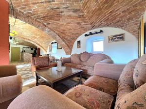 Prodej rodinného domu, Bělotín, 437 m2