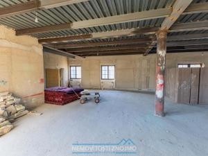 Prodej ubytování, Znojmo, Suchohrdelská, 1550 m2