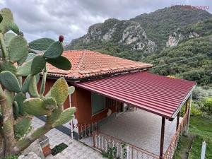 Prodej rodinného domu, San Piero Patti, Itálie, 130 m2