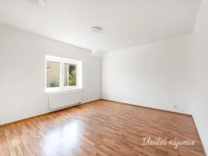 Pronájem bytu 3+1, Praha - Chodov, Volkovova, 75 m2