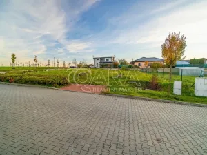 Prodej pozemku pro bydlení, Mělník, Včelařská, 863 m2
