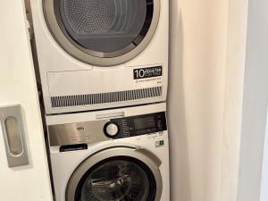 Pronájem bytu 2+kk, Praha - Michle, Hadovitá, 50 m2