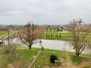 Prodej bytu 3+1, Uherské Hradiště, Stará Tenice, 70 m2