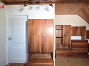 Pronájem bytu 2+1, Číhalín, 53 m2