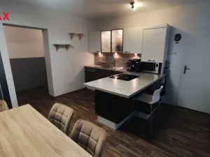 Prodej bytu 3+1, Štíty, Sportovní, 81 m2