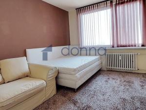 Pronájem bytu 3+1, Praha, Matúškova, 80 m2