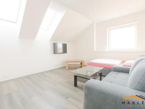 Pronájem bytu 1+kk, Světlá nad Sázavou, Nádražní, 40 m2