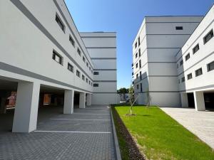 Pronájem garážového stání, Plzeň, Pilařská, 12 m2