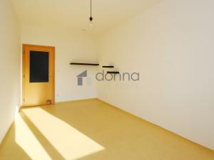 Pronájem bytu 2+kk, Praha - Malešice, Akademická, 56 m2