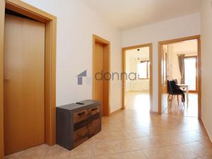 Pronájem bytu 2+kk, Praha - Malešice, Akademická, 56 m2