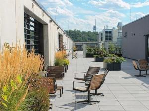 Pronájem kanceláře, Praha - Karlín, Rohanské nábřeží, 564 m2