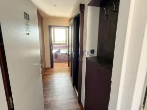 Pronájem bytu 2+kk, Praha, Třeboradická, 40 m2