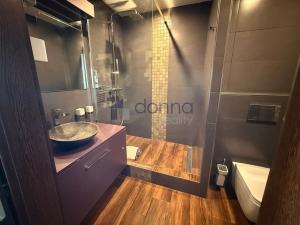 Pronájem bytu 2+kk, Praha, Třeboradická, 40 m2