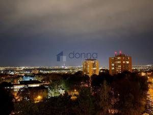 Pronájem bytu 2+kk, Praha, Třeboradická, 40 m2