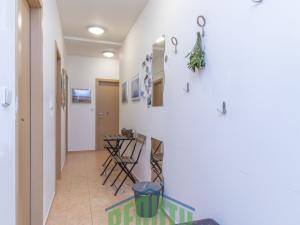 Pronájem bytu 3+kk, Horoměřice, K Bytovkám, 97 m2