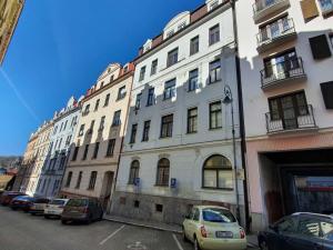 Pronájem bytu 3+1, Karlovy Vary, Raisova, 100 m2