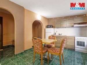 Prodej činžovního domu, Karlovy Vary - Bohatice, Jáchymovská, 700 m2