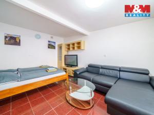 Prodej činžovního domu, Karlovy Vary - Bohatice, Jáchymovská, 700 m2