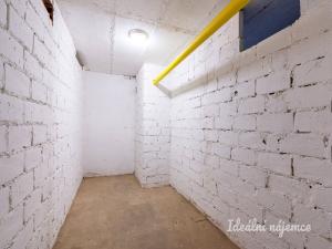 Pronájem bytu 3+1, Praha - Krč, Rosečská, 84 m2