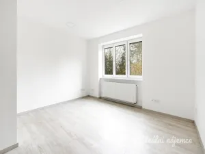 Pronájem bytu 3+1, Praha - Krč, Rosečská, 84 m2