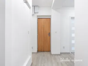 Pronájem bytu 3+1, Praha - Krč, Rosečská, 84 m2