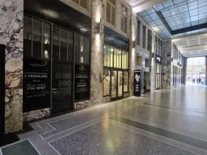 Pronájem obchodního prostoru, Praha - Nové Město, Václavské náměstí, 25 m2