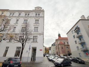 Pronájem kanceláře, Praha, Žerotínova, 17 m2