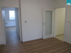 Pronájem bytu 2+kk, Litomyšl, Komenského nám., 73 m2